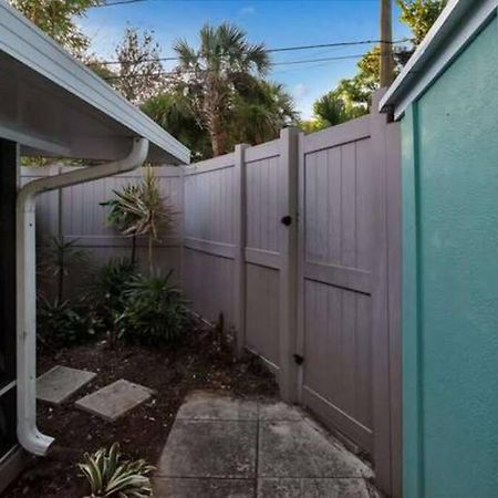 Charming Studio W Pool One Mile To Beach Pets Welcome Lake Worth Beach Luaran gambar