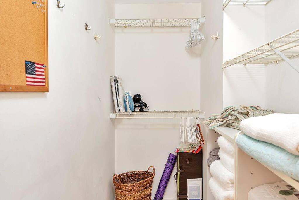 Charming Studio W Pool One Mile To Beach Pets Welcome Lake Worth Beach Luaran gambar