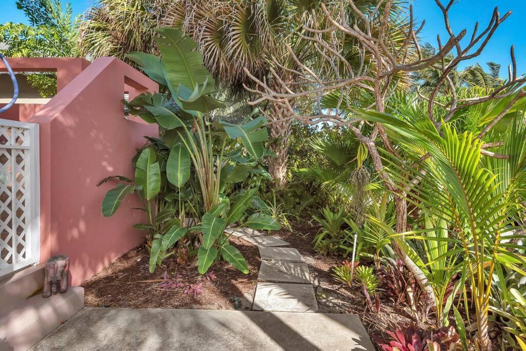 Charming Studio W Pool One Mile To Beach Pets Welcome Lake Worth Beach Luaran gambar